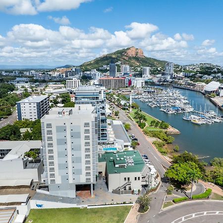 Oaks Townsville Metropole Hotel Ngoại thất bức ảnh