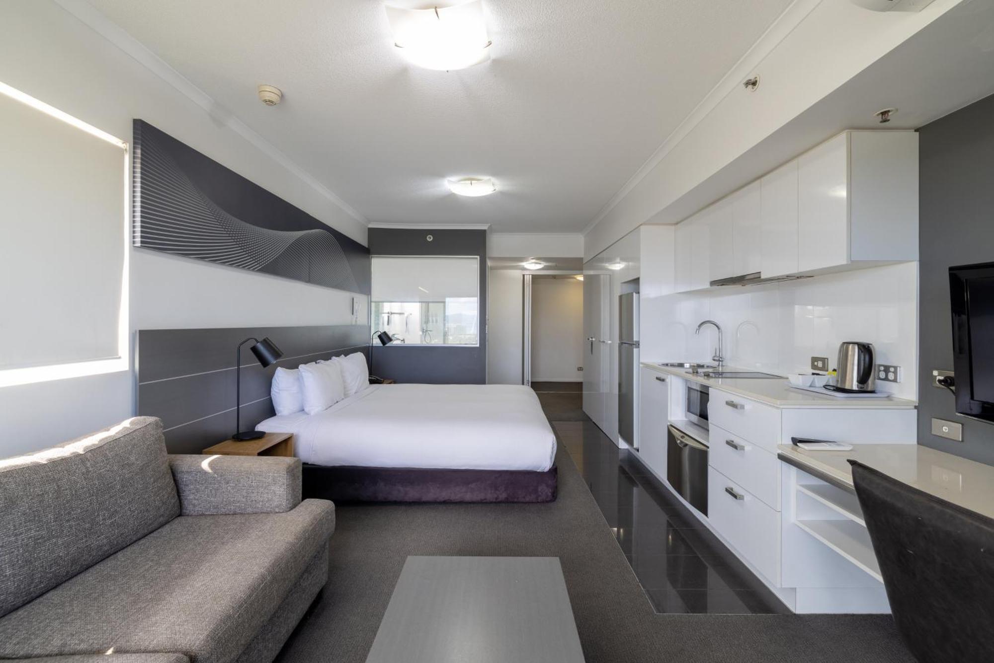 Oaks Townsville Metropole Hotel Ngoại thất bức ảnh