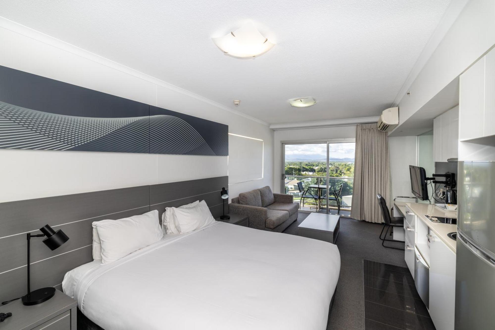 Oaks Townsville Metropole Hotel Ngoại thất bức ảnh